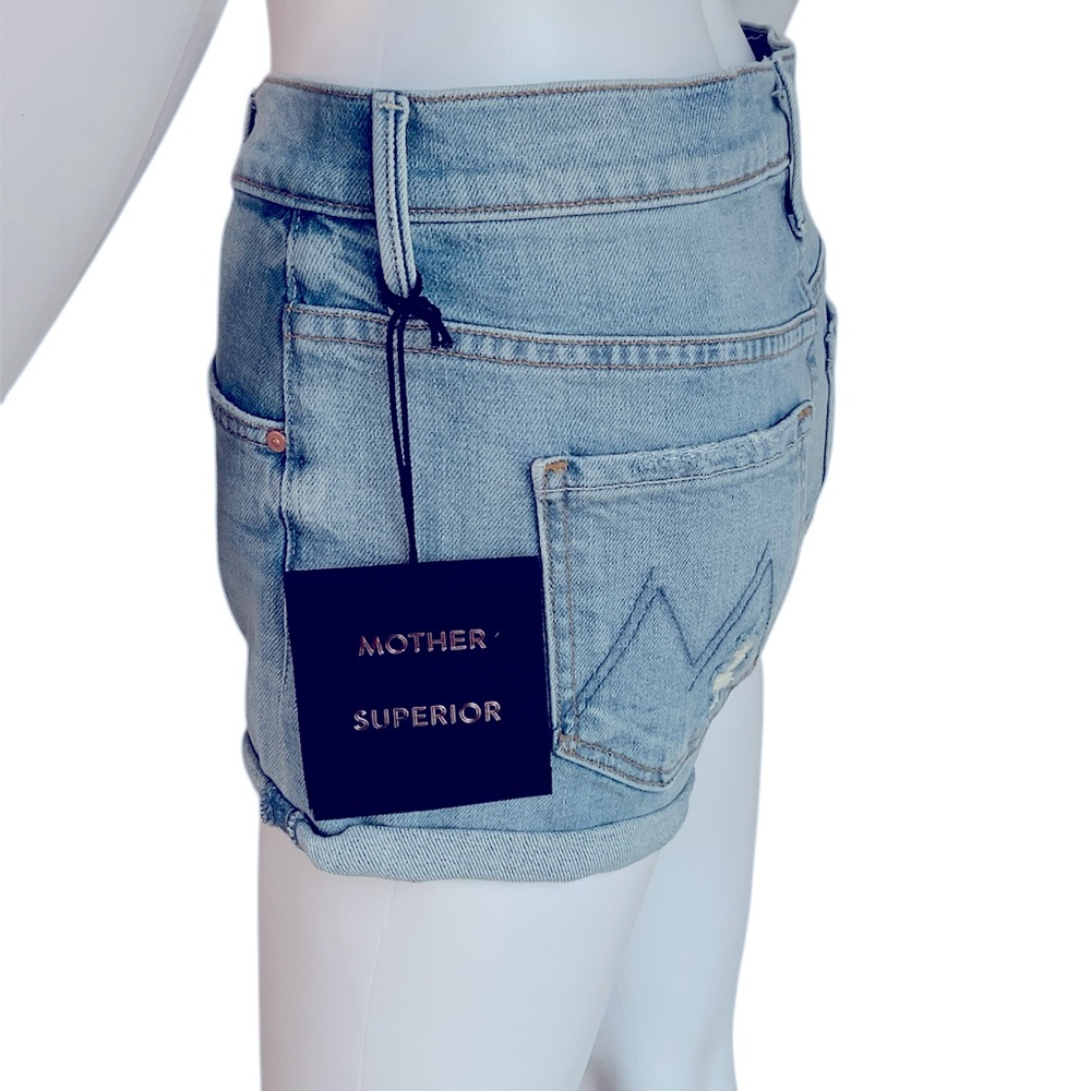 MOTHER The Teaser Donut Roll Denim Short - Picture 9 of 16